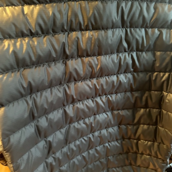 MENS PATAGONIA M’s DOWN JACKET - Picture 3 of 4